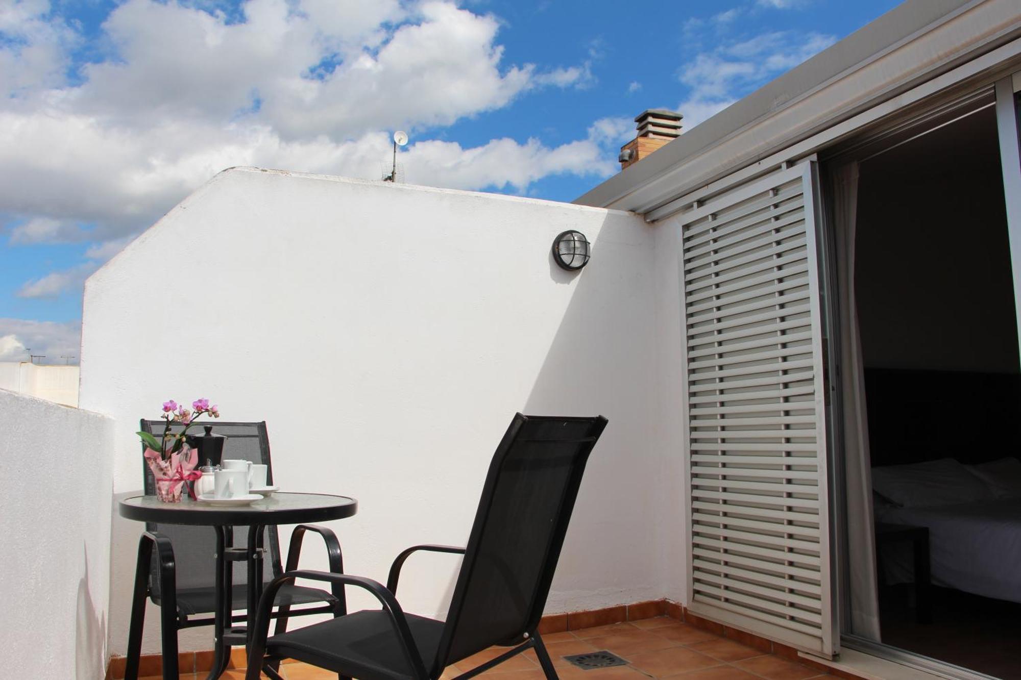Castellón de la Plana Apartamentos La Pergola Castellon חדר תמונה